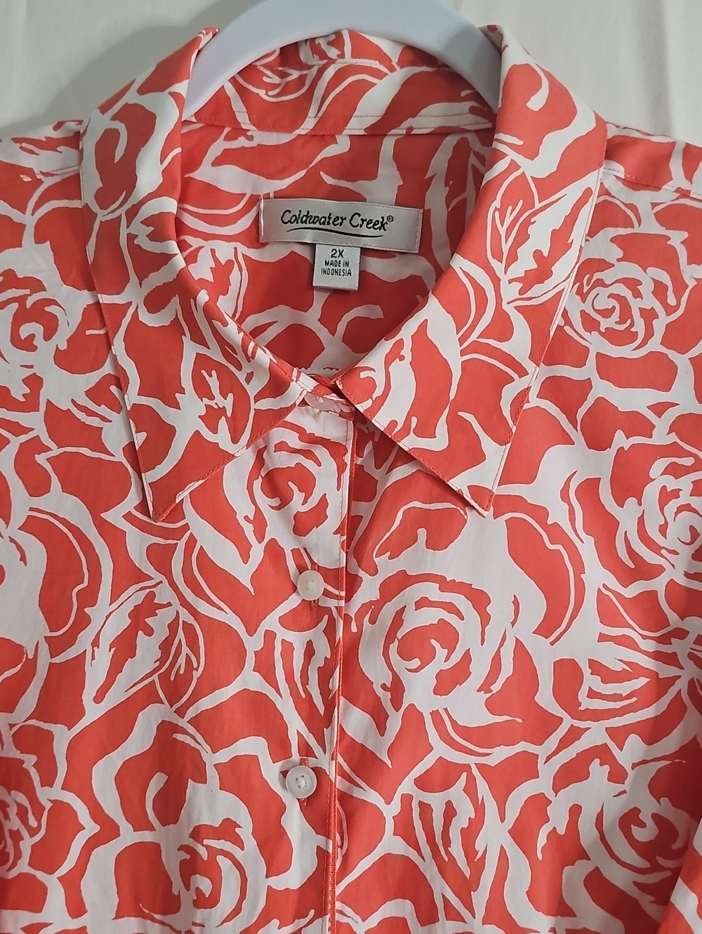 Coldwater Creek Coral Rose Print Button-Down Blouse - Picture 2 of 10